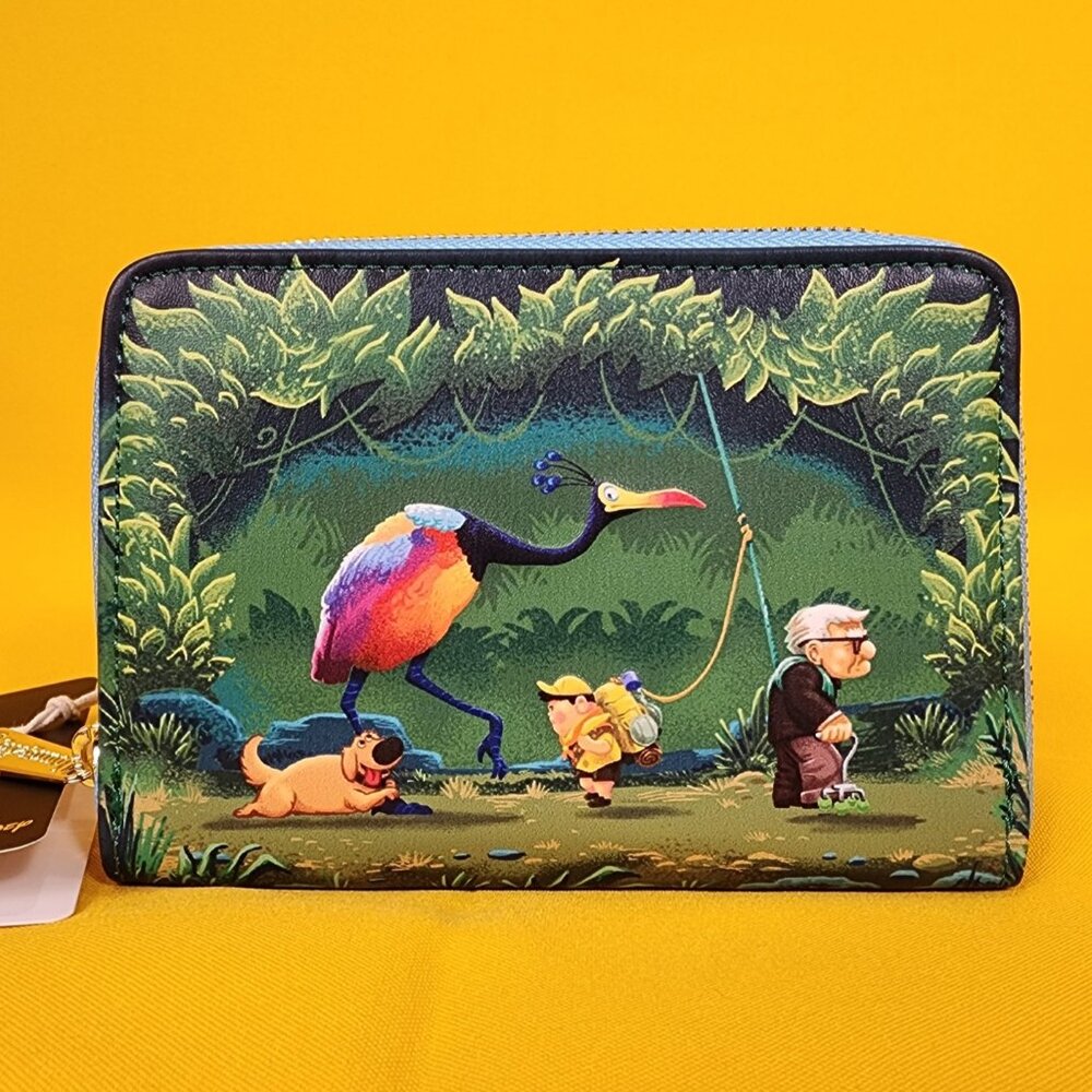 Loungefly Disney Pixar UP Moment Jungle Stroll Carl Kevin Russel Dug Zip Wallet